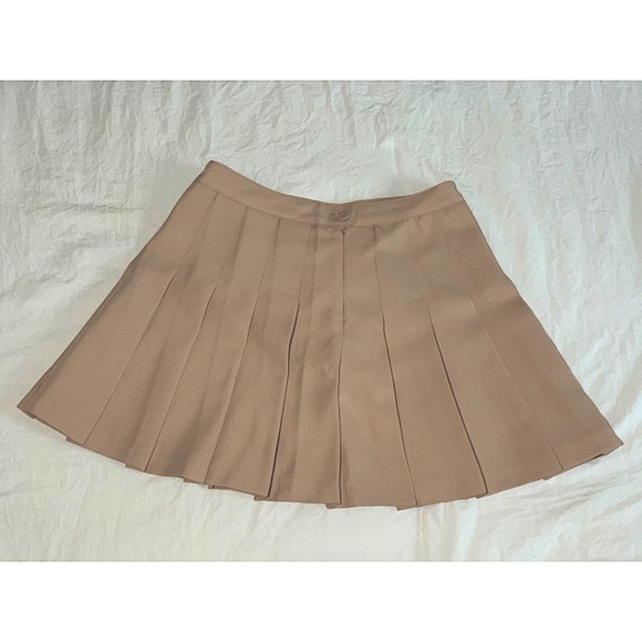 Cream Pleated Mini Skirt - Picture 2 of 4